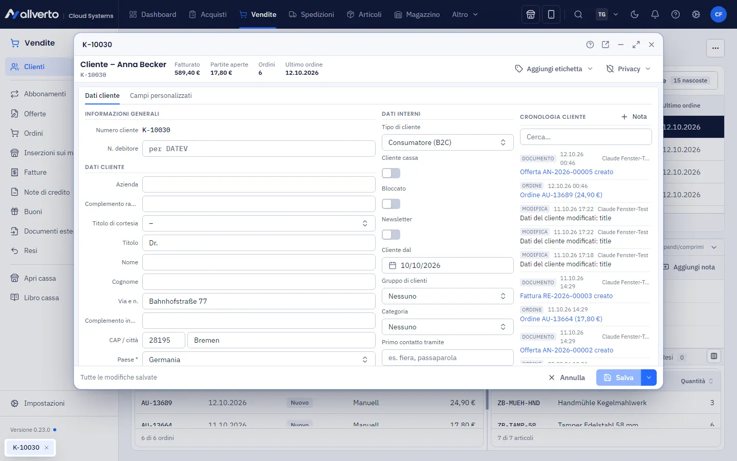Finestra cliente con dati cliente, dati interni, pagamenti e schede per indirizzi e documenti